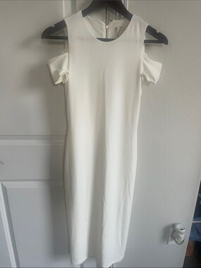 Alice + Olivia Off White Cold-Shoulder Midi Dress